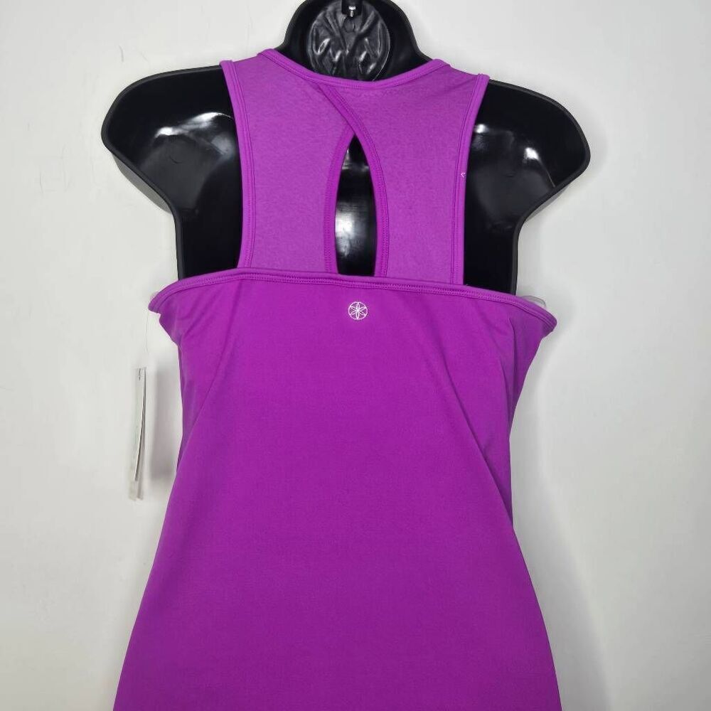 Gaiam Purple Cactus Flower Top Size Medium Breath-Dri Medium Support Bra - Picture 4 of 6
